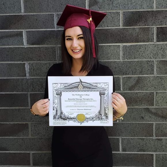 Meet your Posher, Cheyenne - Picture 1 of 1